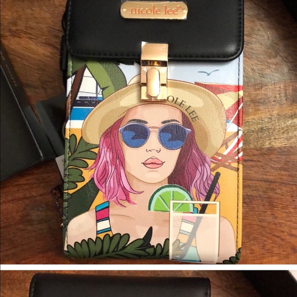 Bundle - Picture 2 of 3